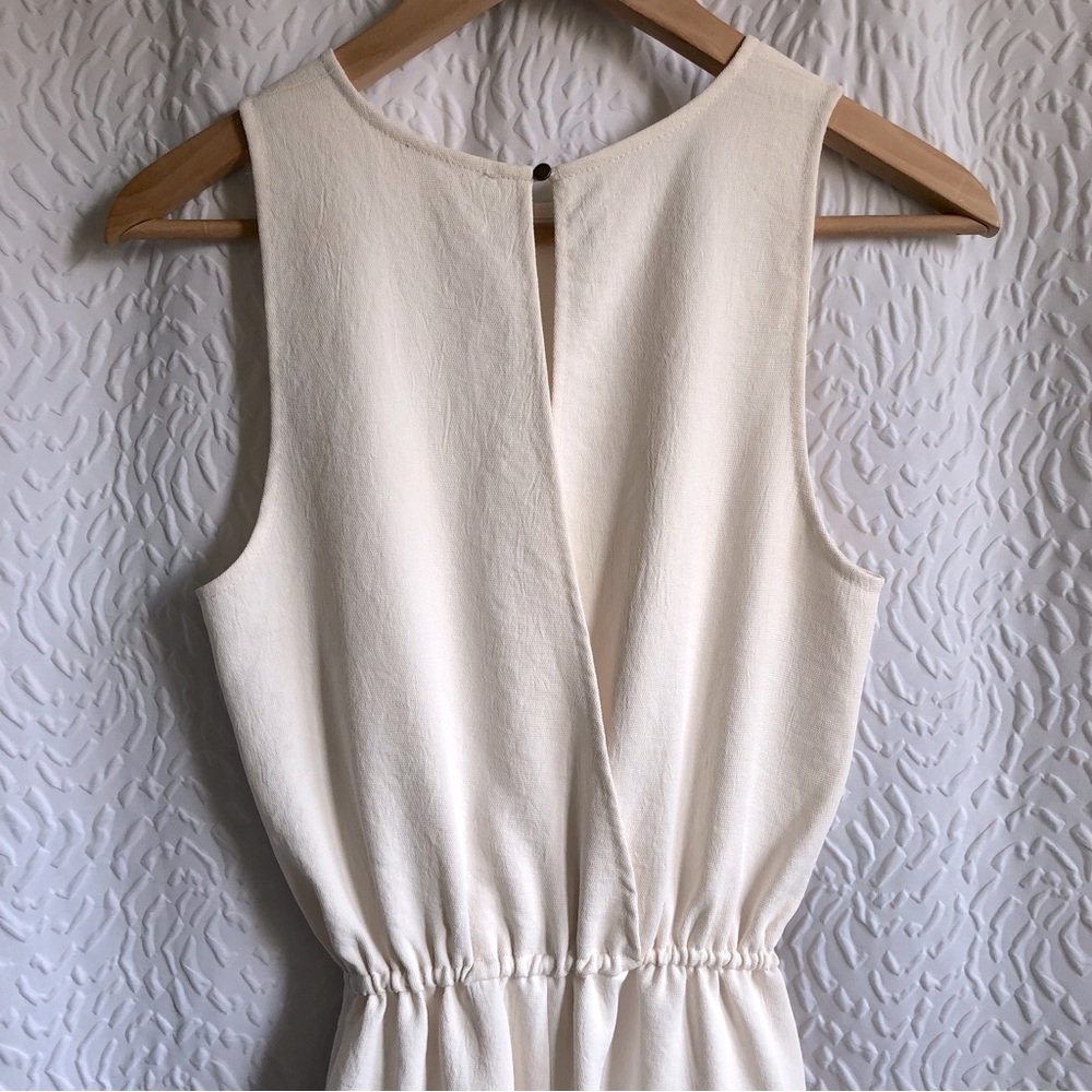 Aritzia Wilfred Light Birch Cinch-Waist 2 Pocket Criss-cross Back Rive Romper - Picture 9 of 16